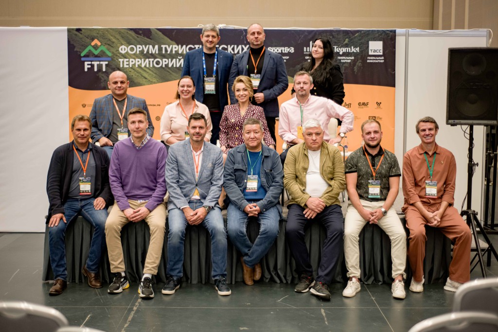 !_0-422_11zon.jpg